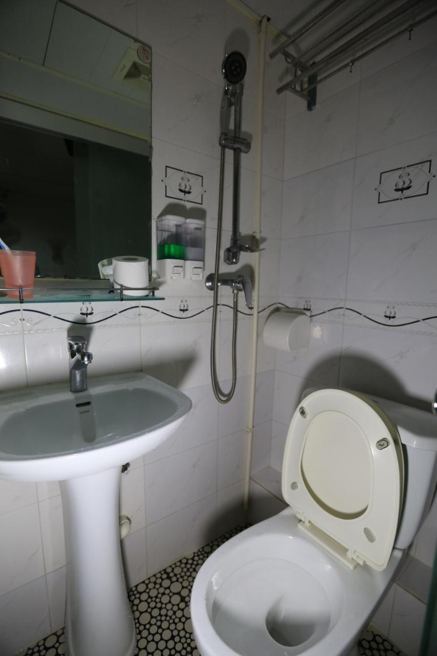 Guest house Everest 14/f *